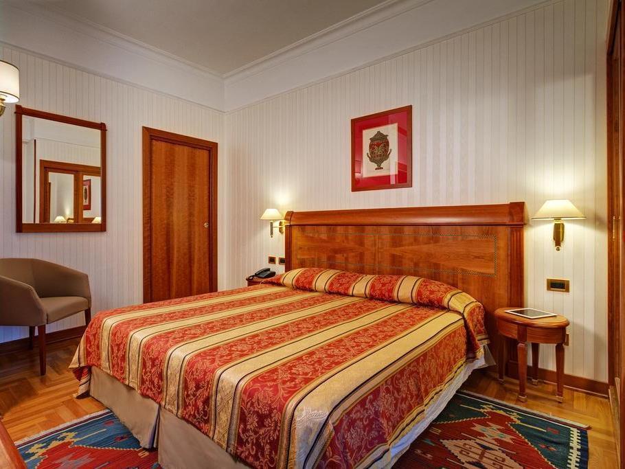 เรซิเดนซาโรมาเซนโตร Hotel ภายนอก รูปภาพ