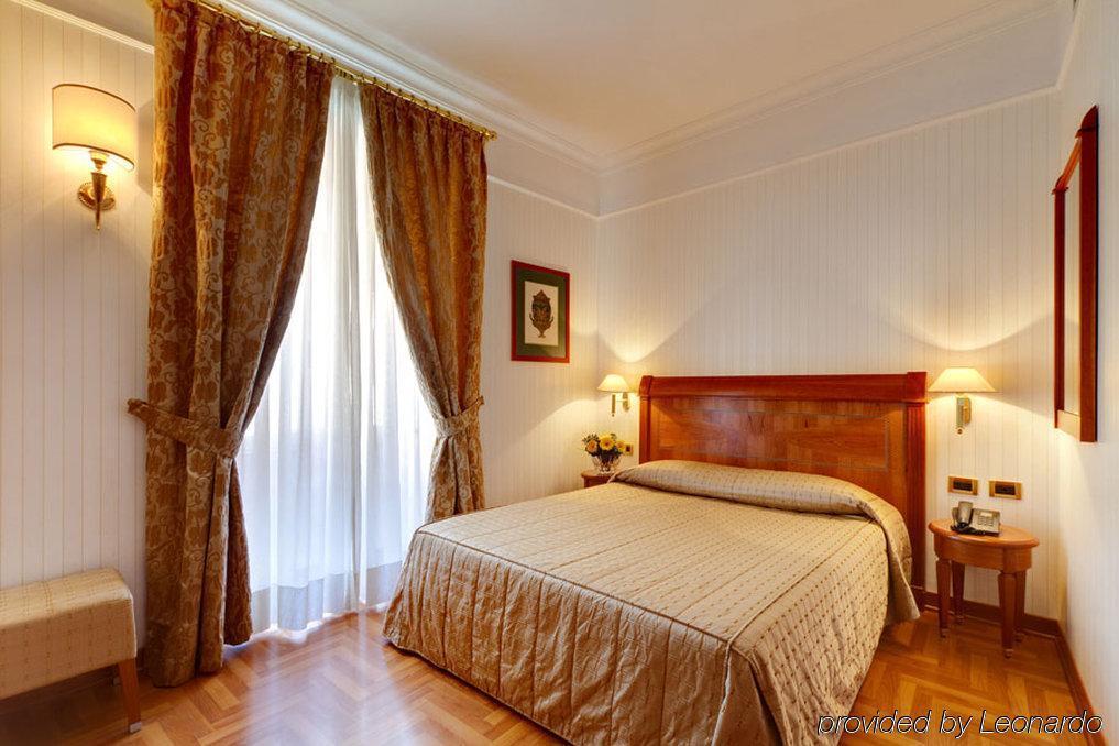 เรซิเดนซาโรมาเซนโตร Hotel ภายนอก รูปภาพ